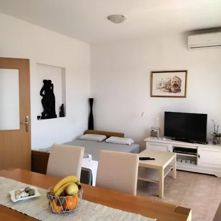 דירה Loris *
