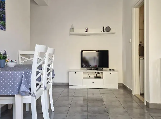 Loris Apartment Hvar Town