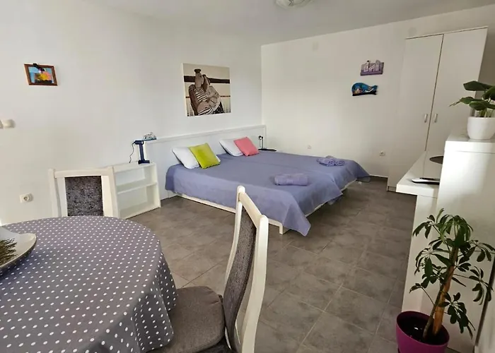 Loris Apartment Hvar Town